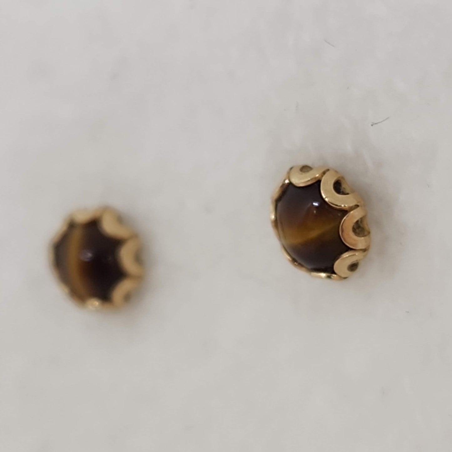 Tiger Eye Round Studs