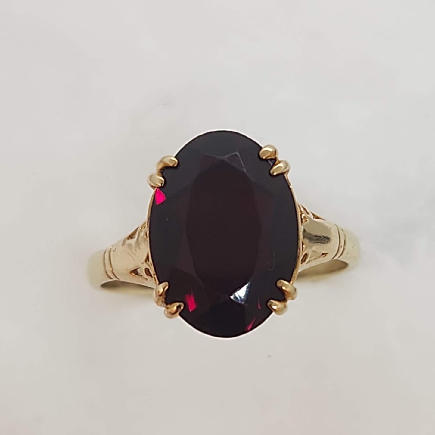 Imitation Garnet Ring