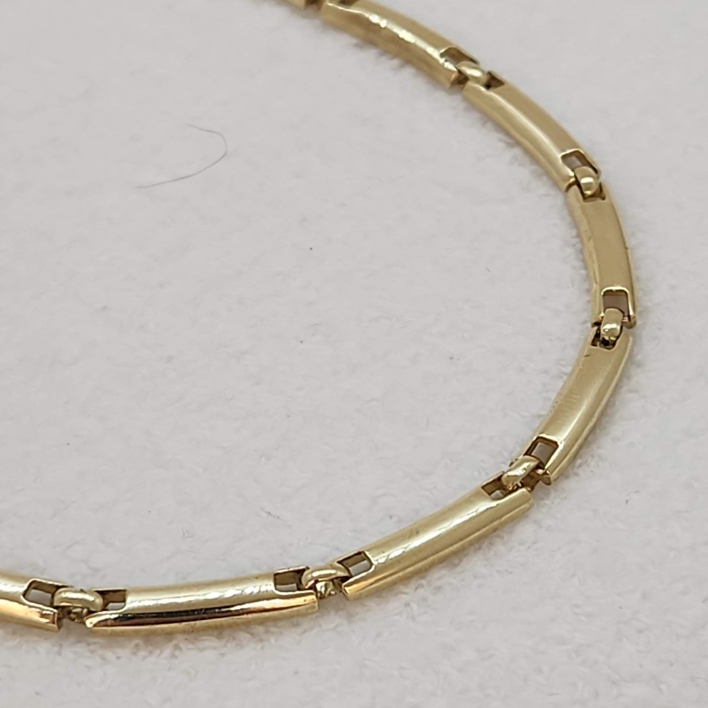 Sleek Bar Necklace