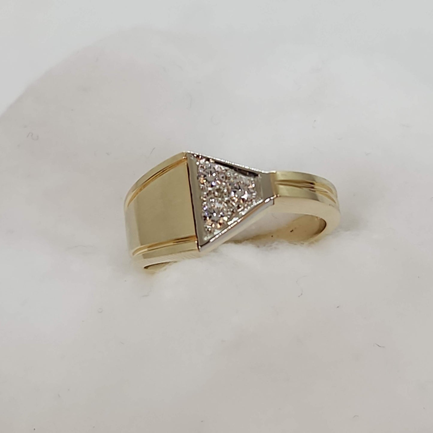 A 3 Diamond Triangle