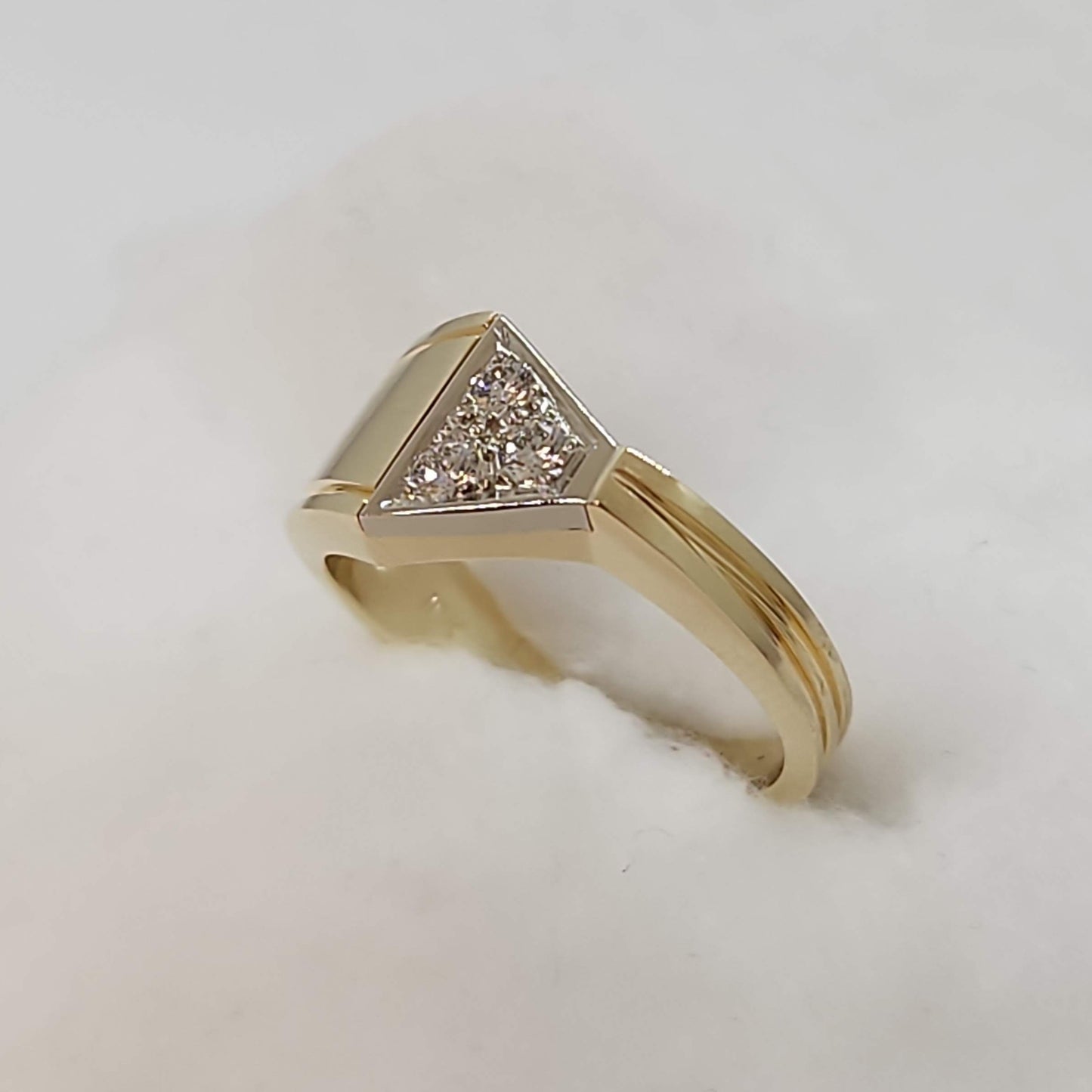 A 3 Diamond Triangle