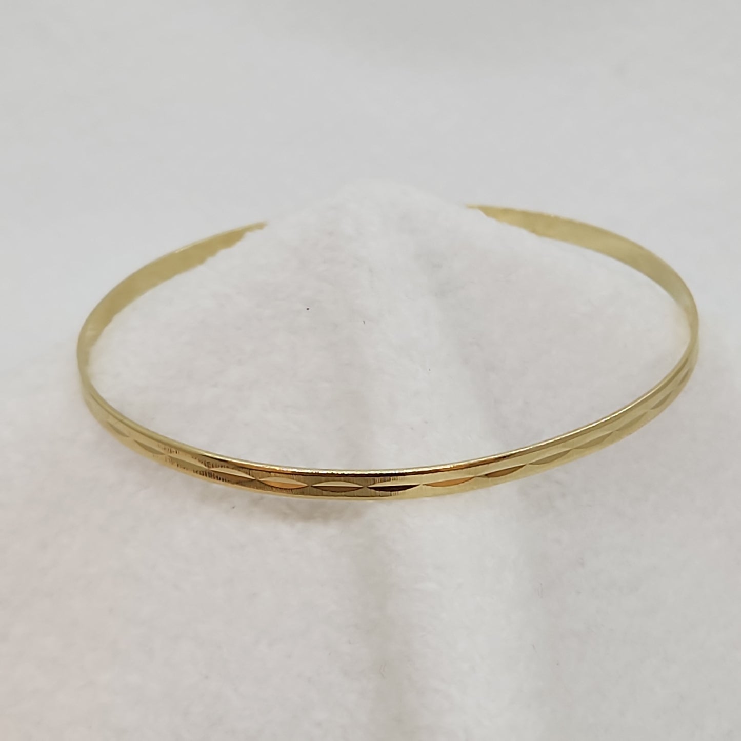 Diamond Cut Bangle
