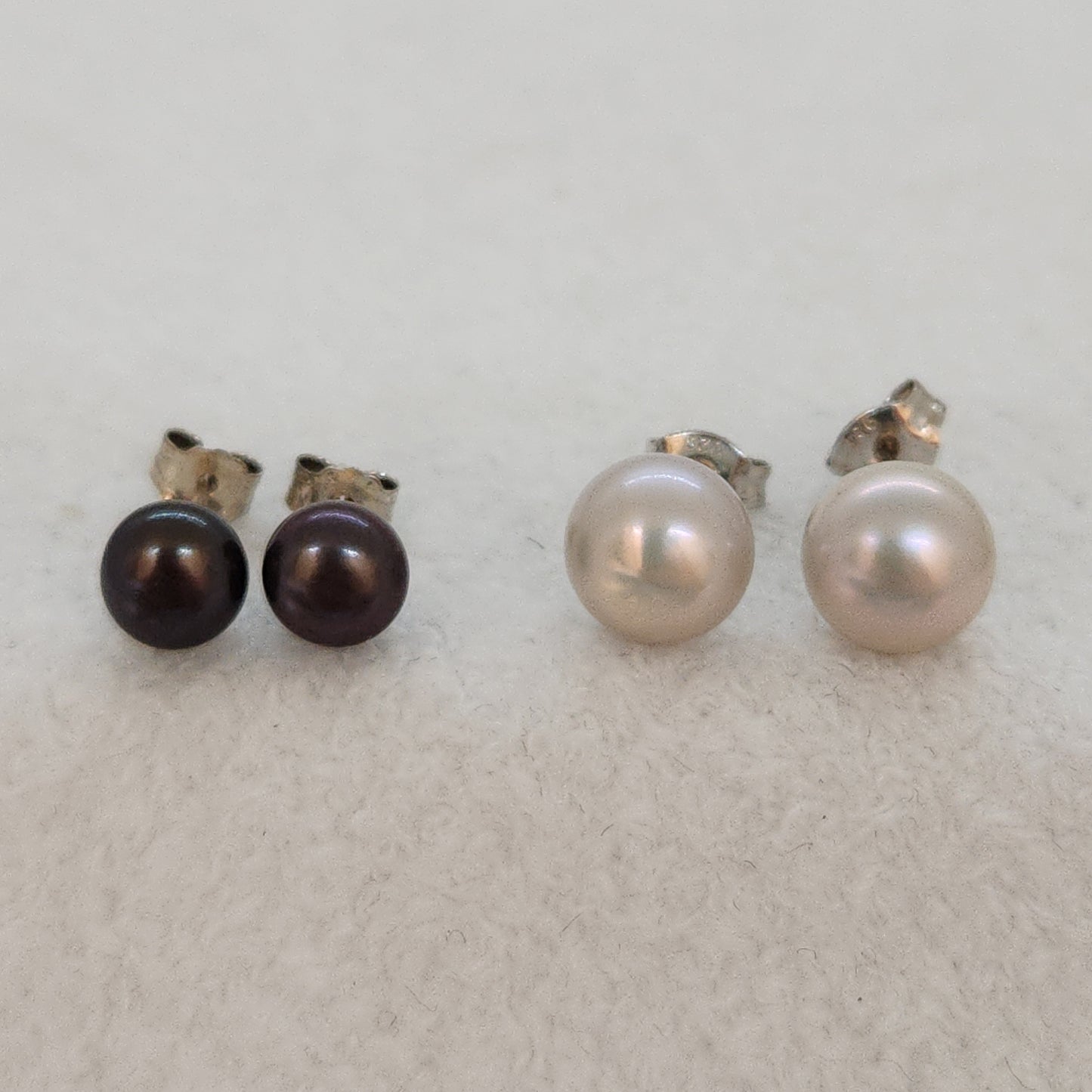 Freshwater Pearl Studs - Cool Tone
