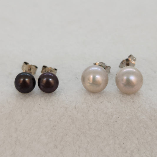 Freshwater Pearl Studs - Cool Tone