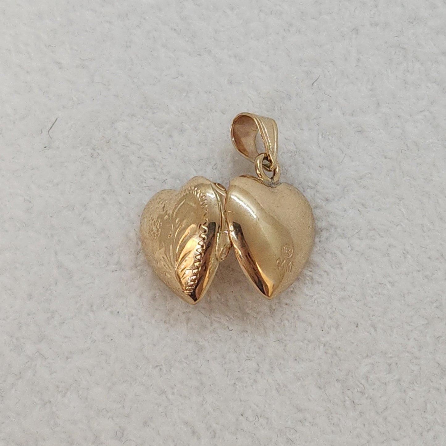 Heart Locket - Petite