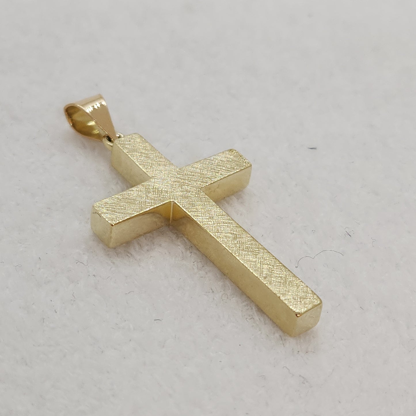 Large Cross