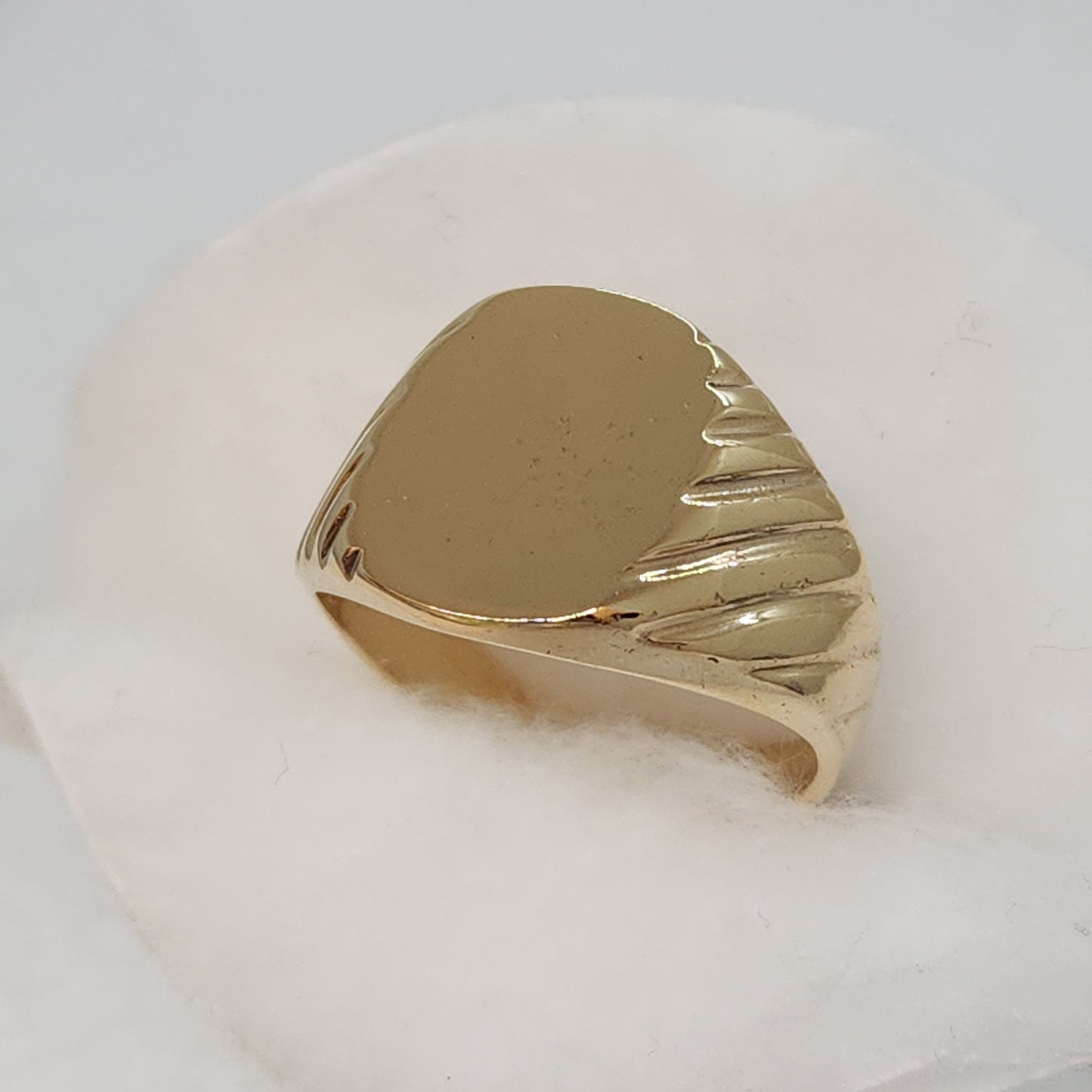 Signet Ring