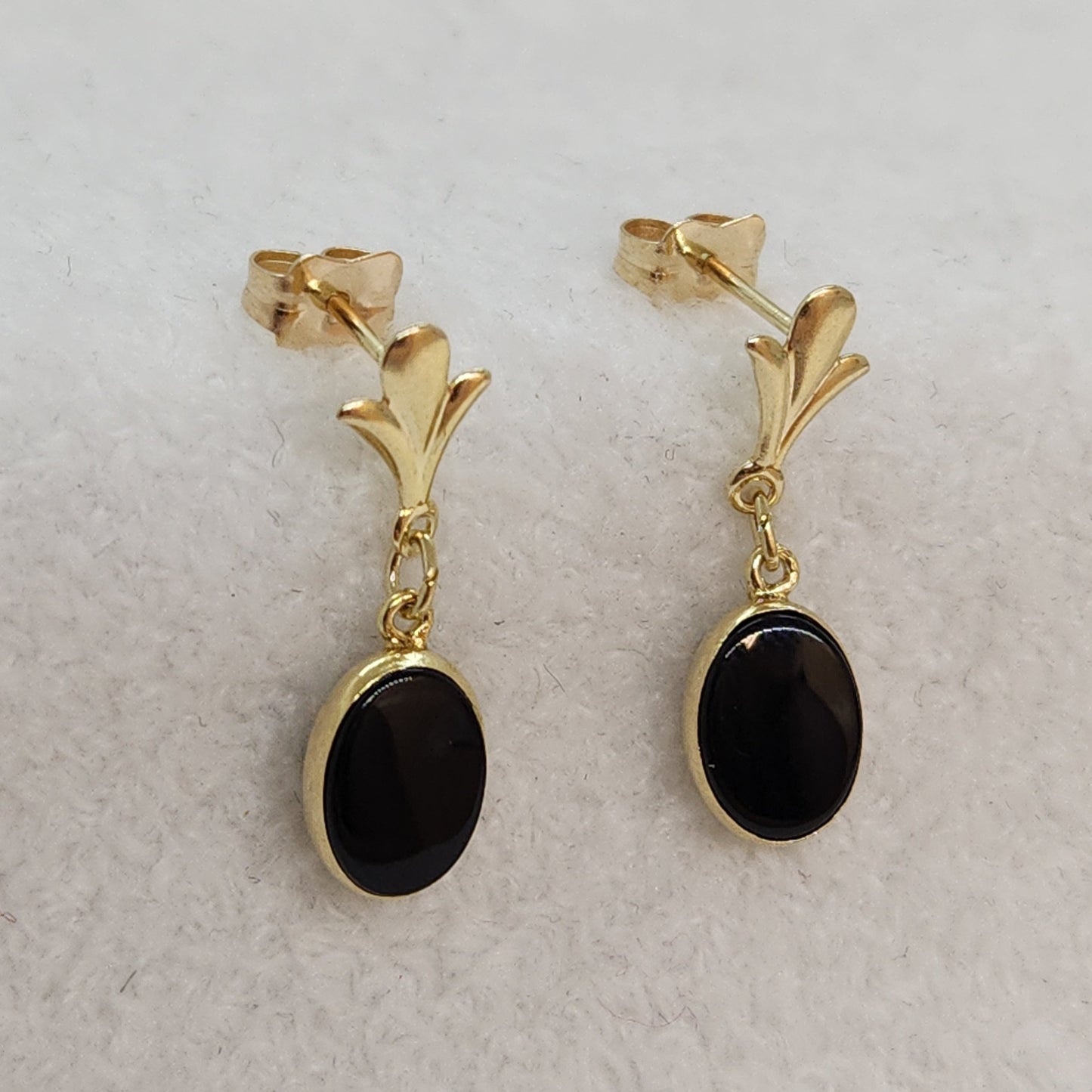 Onyx Dangles