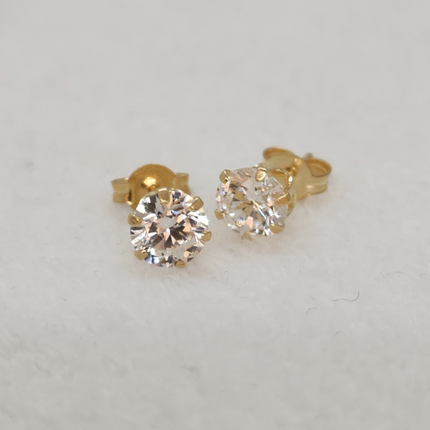 Cubic Studs