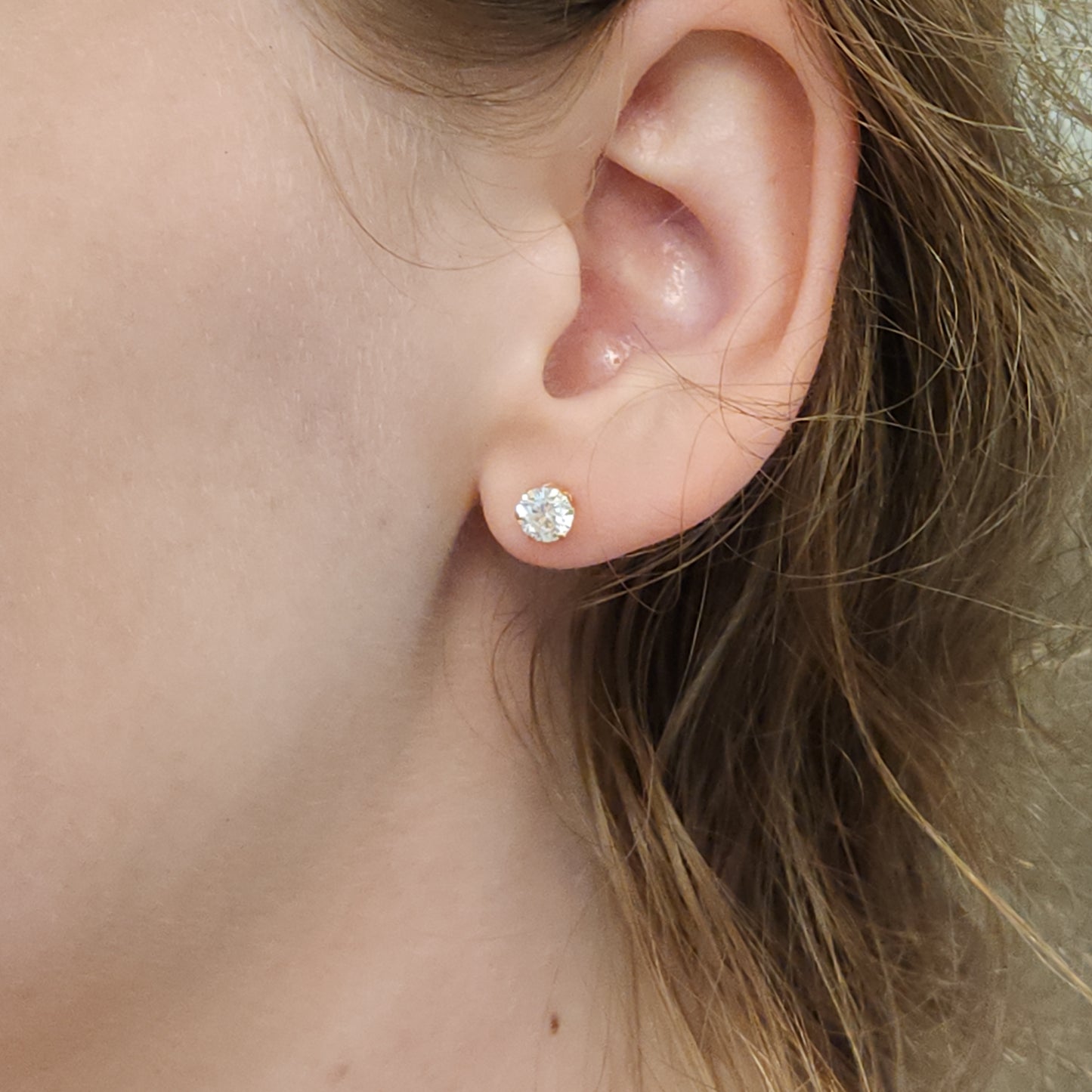 Cubic Studs