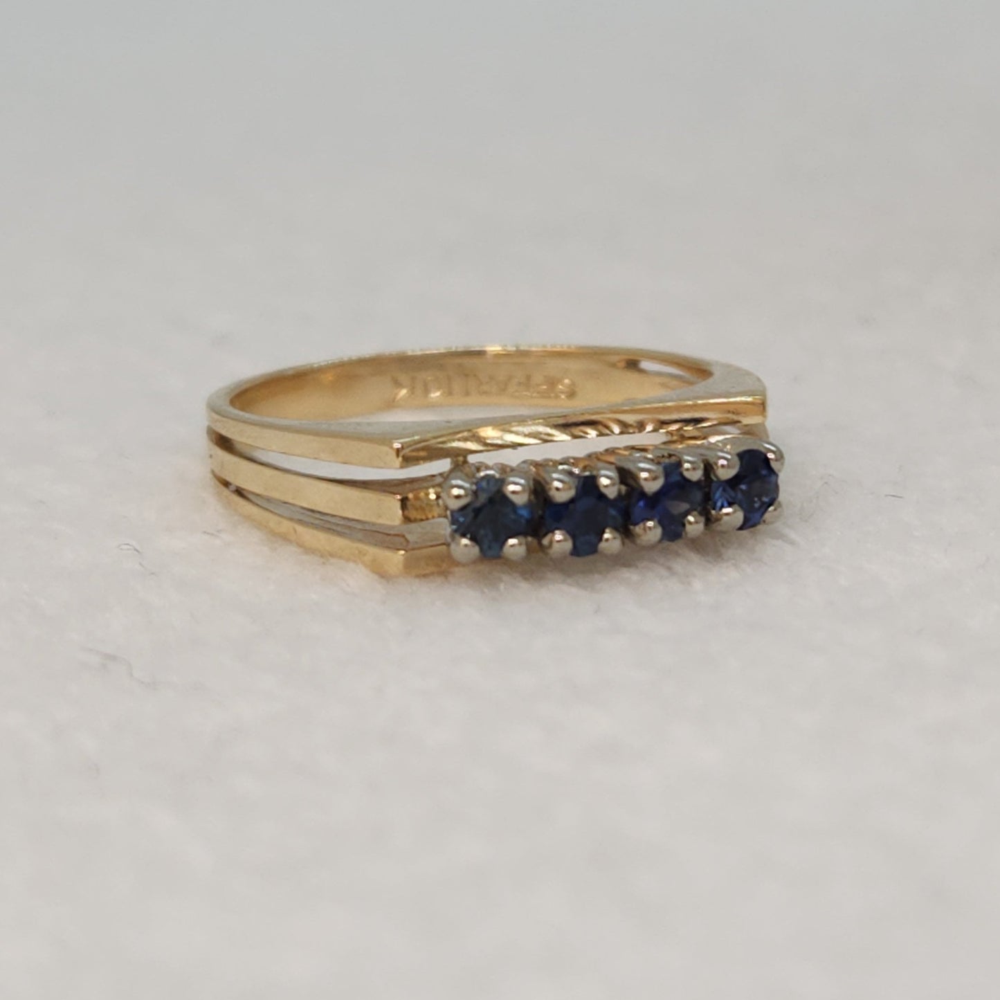 Four Across Sapphire