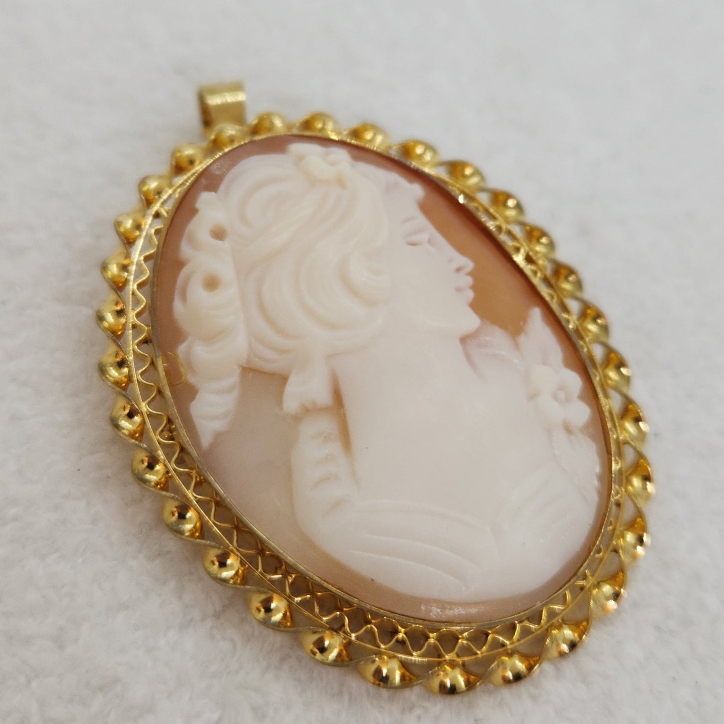 60's Cameo
