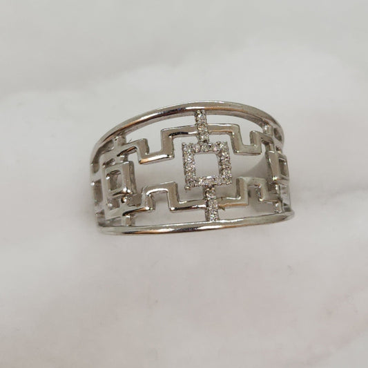 Silver Trellis