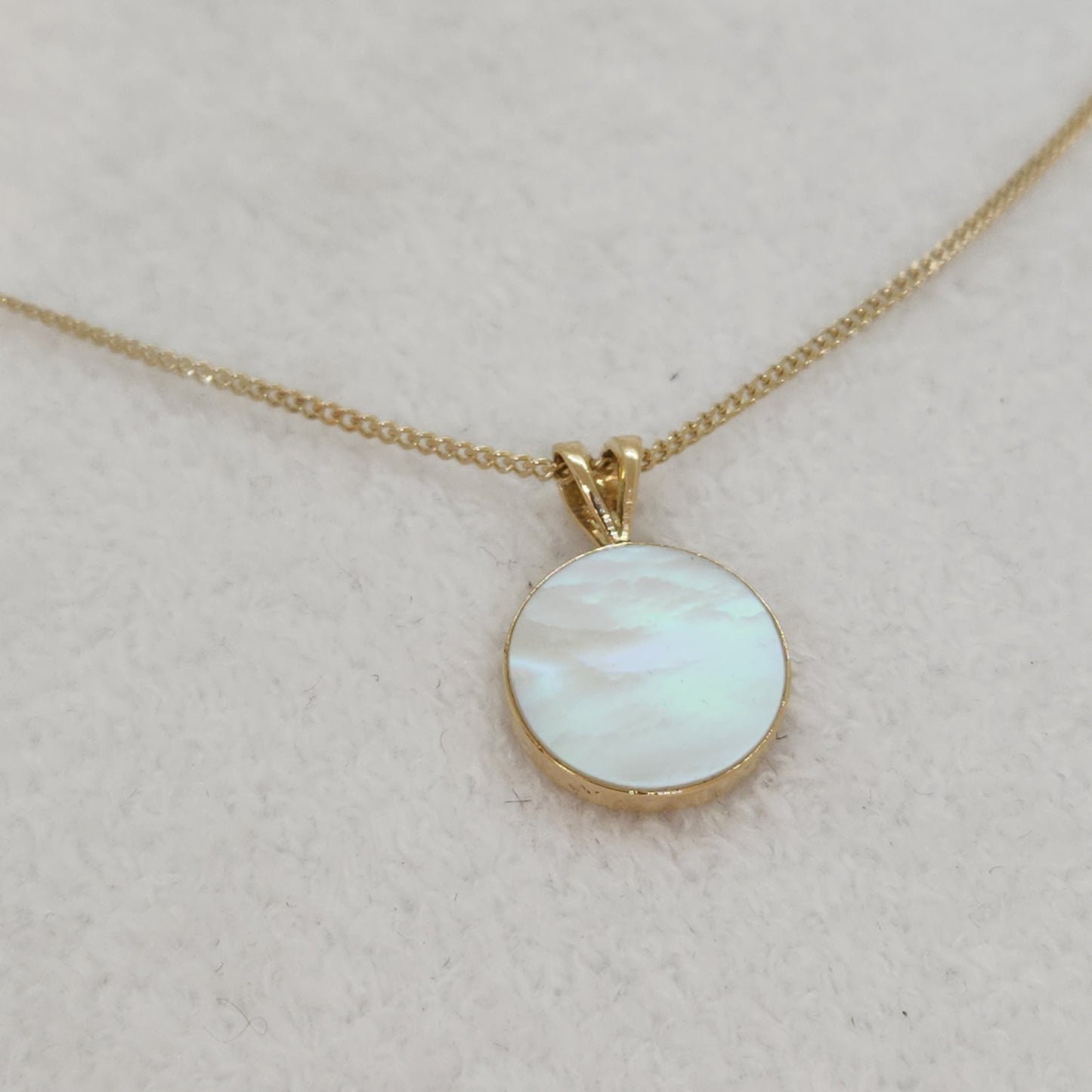 Mother of Pearl - Necklace