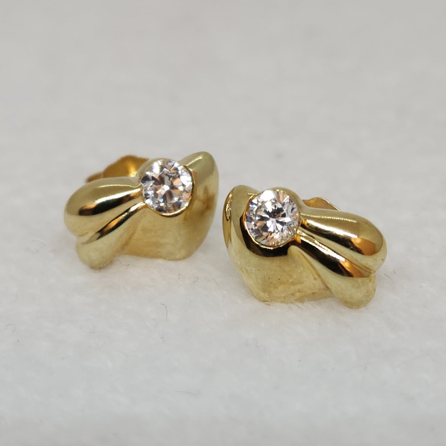 Dressy Little Cubic Stud