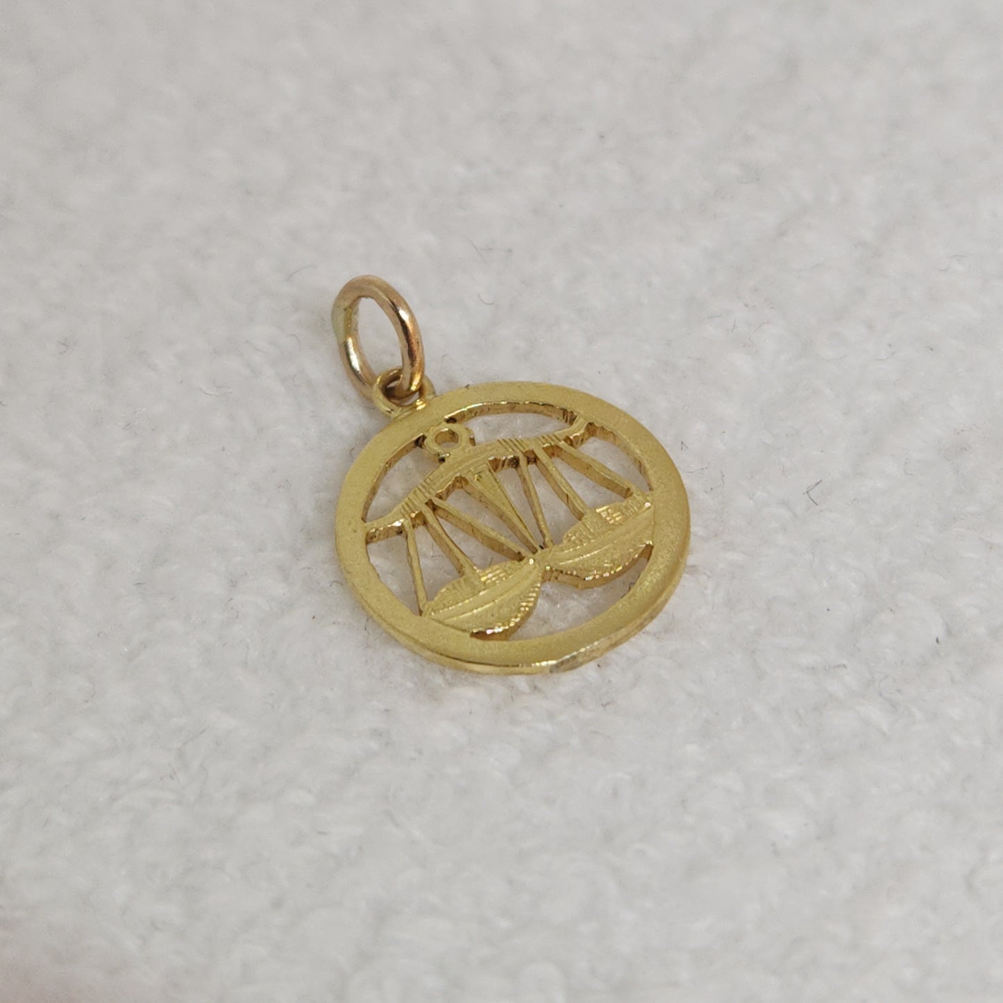 Libra