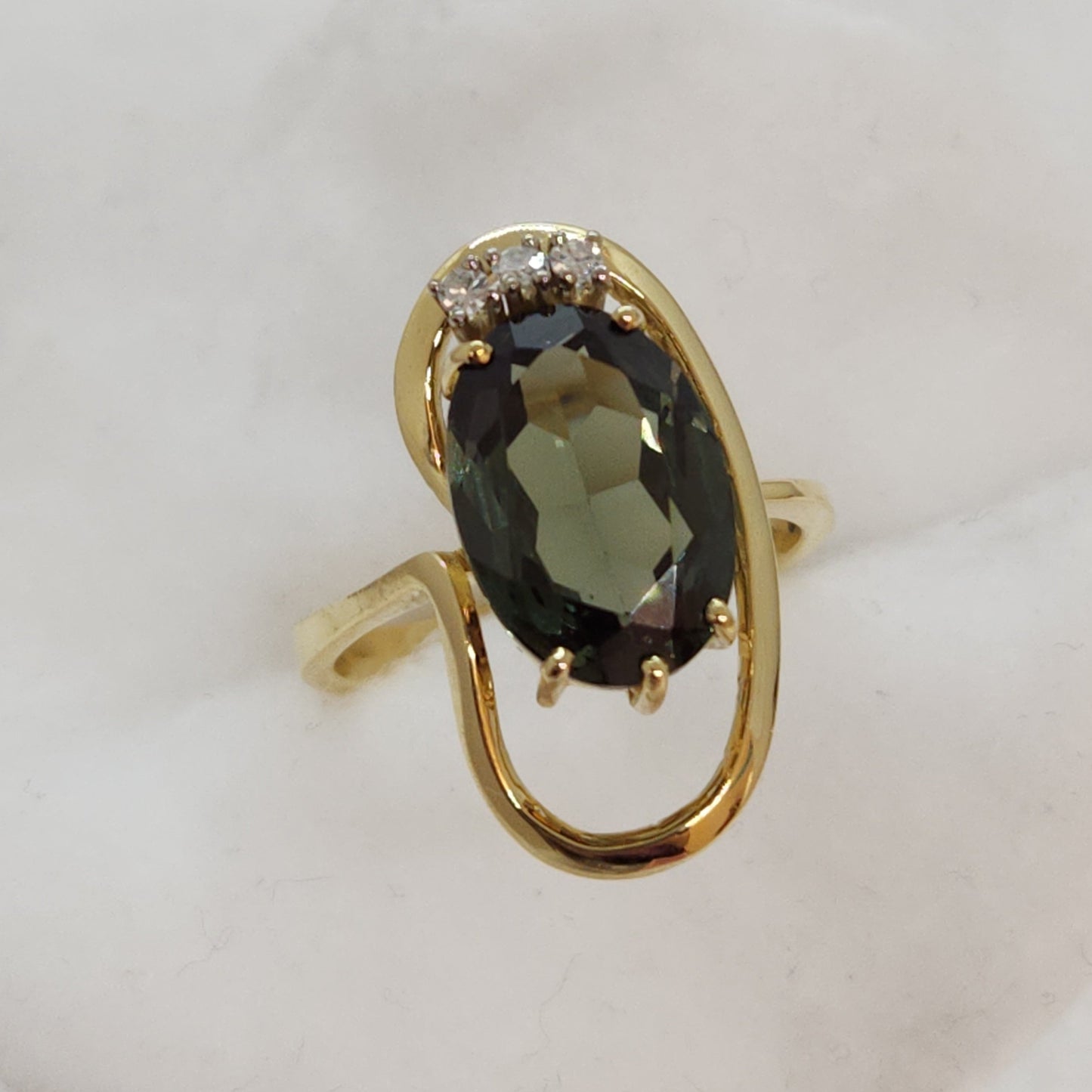 Spinel Elegance