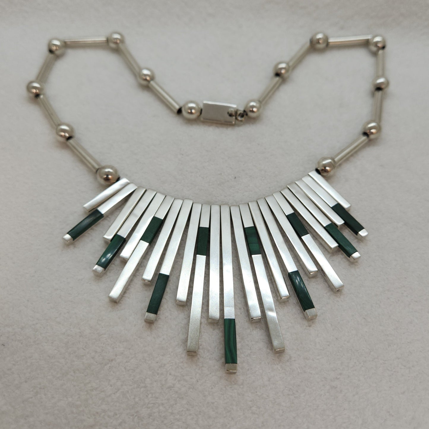 Statement Malachite