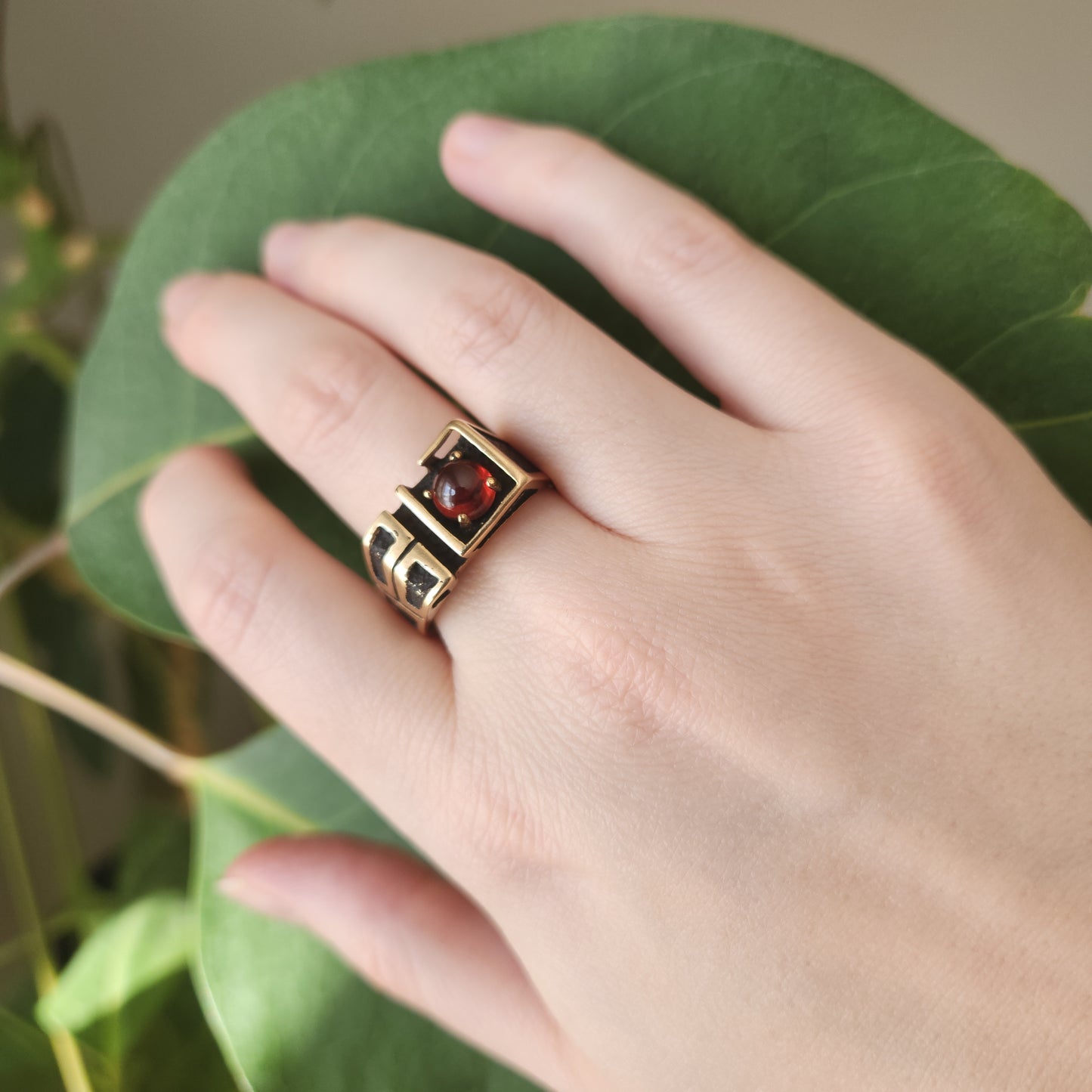 Garnet Geometry