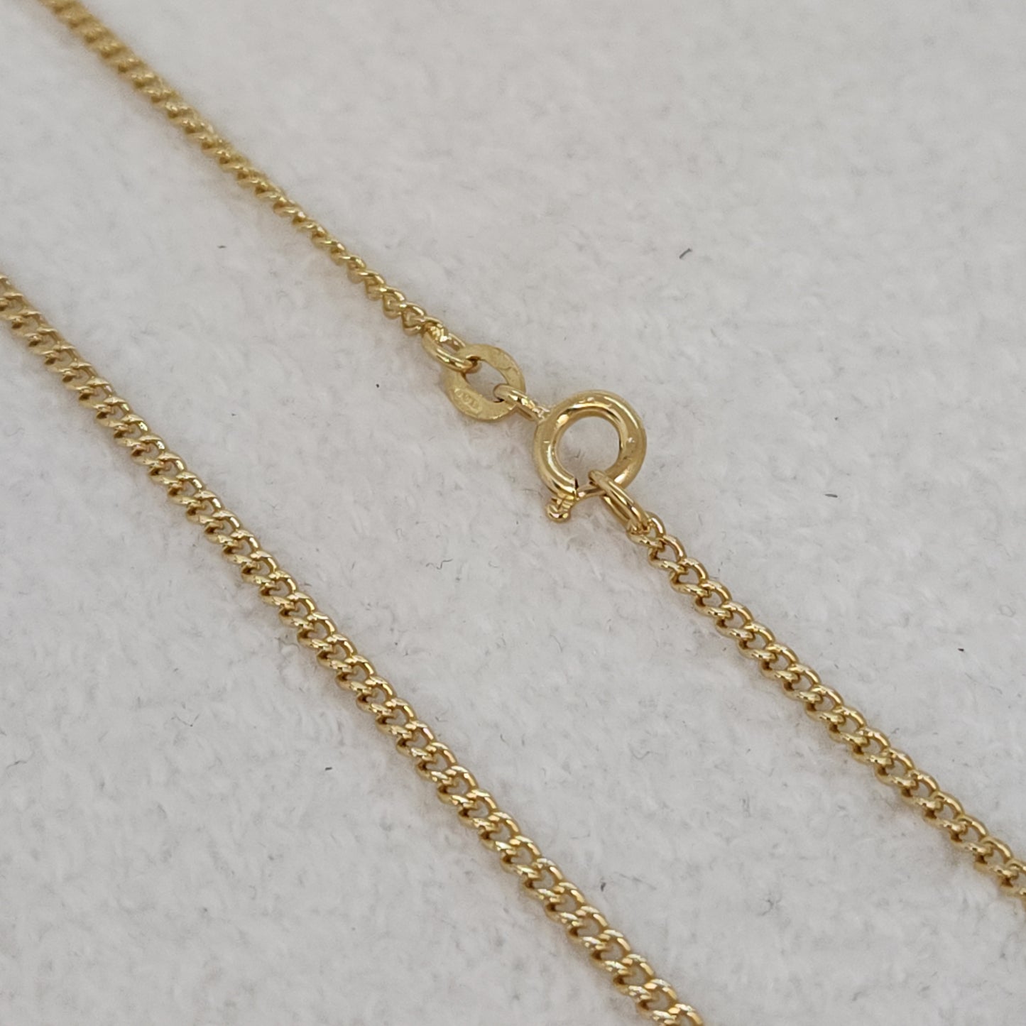 18k Curb Chain