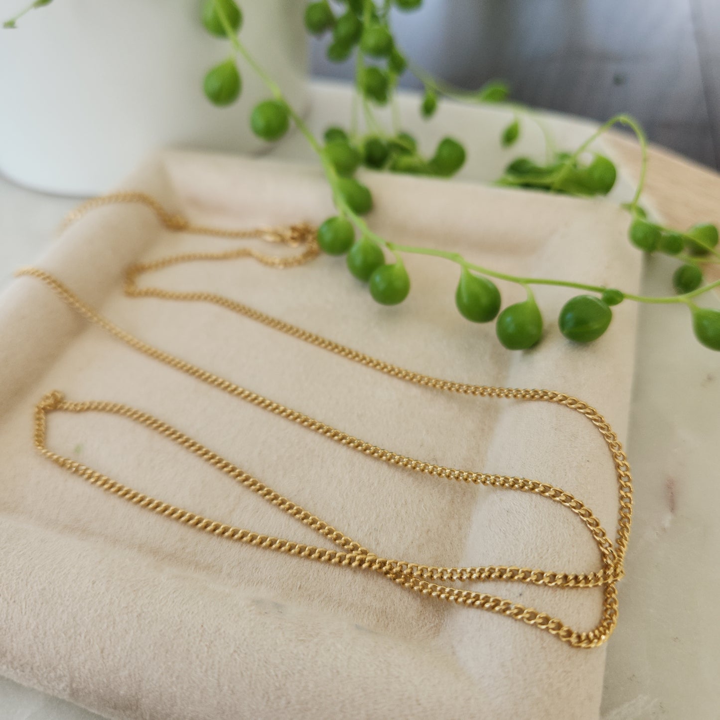 18k Curb Chain