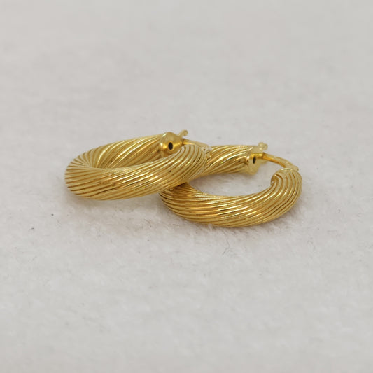 Twist Hoops