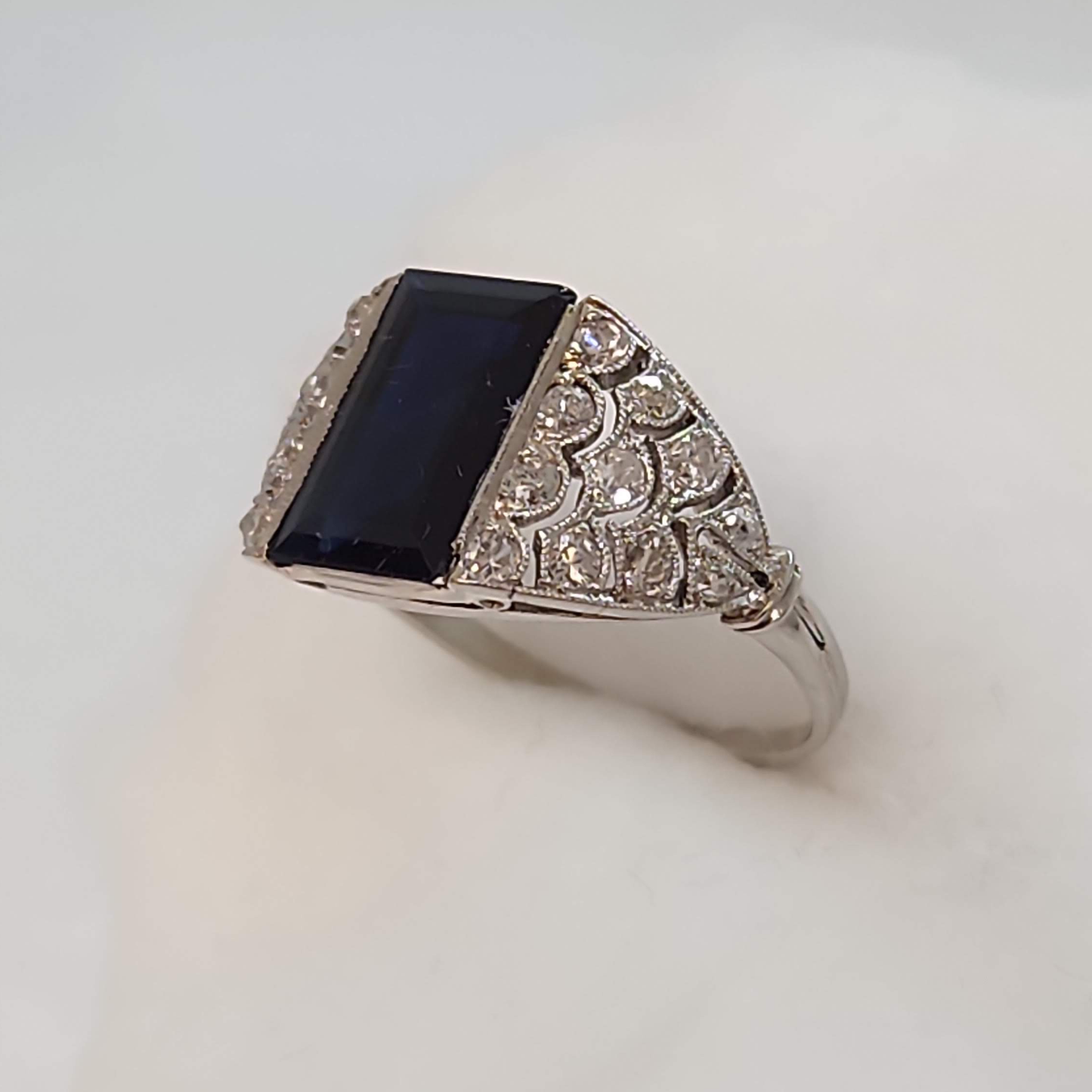 1920's Art Deco Ring