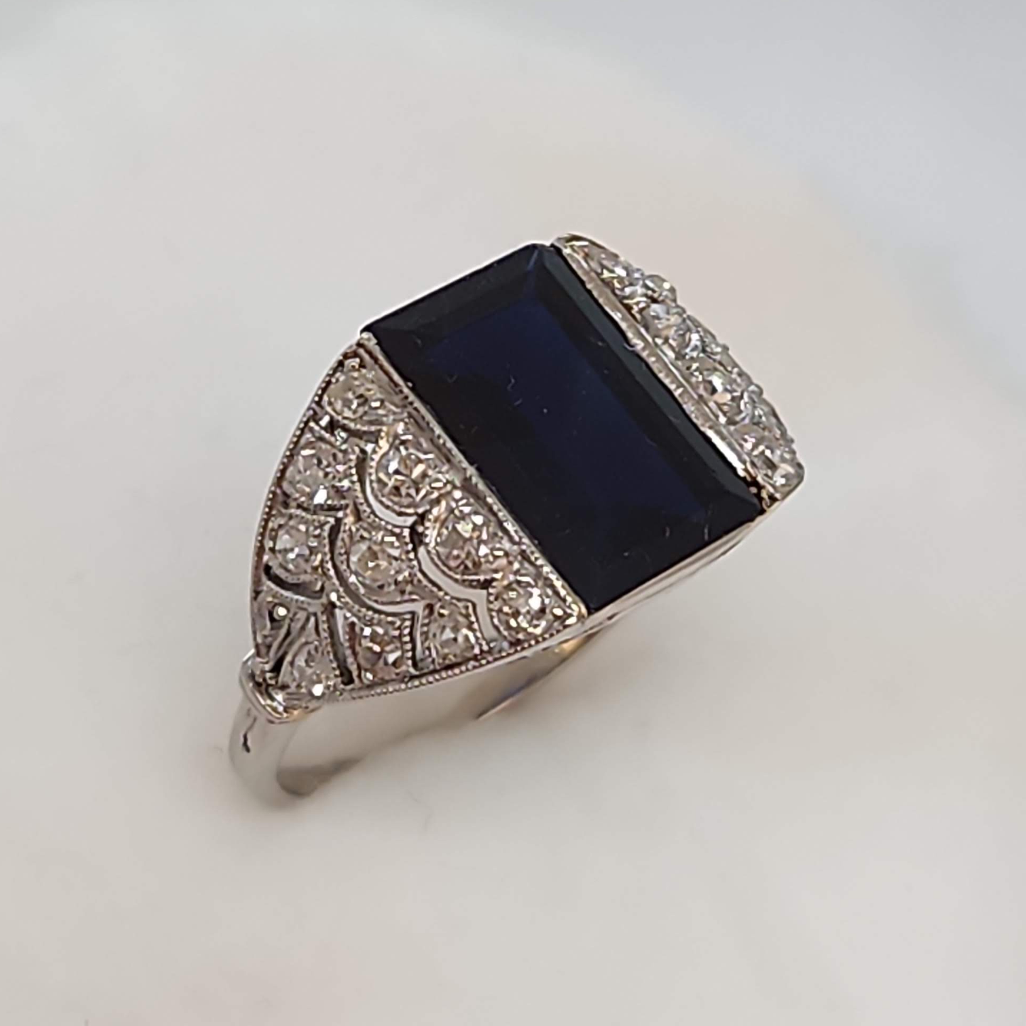 1920's Art Deco Ring