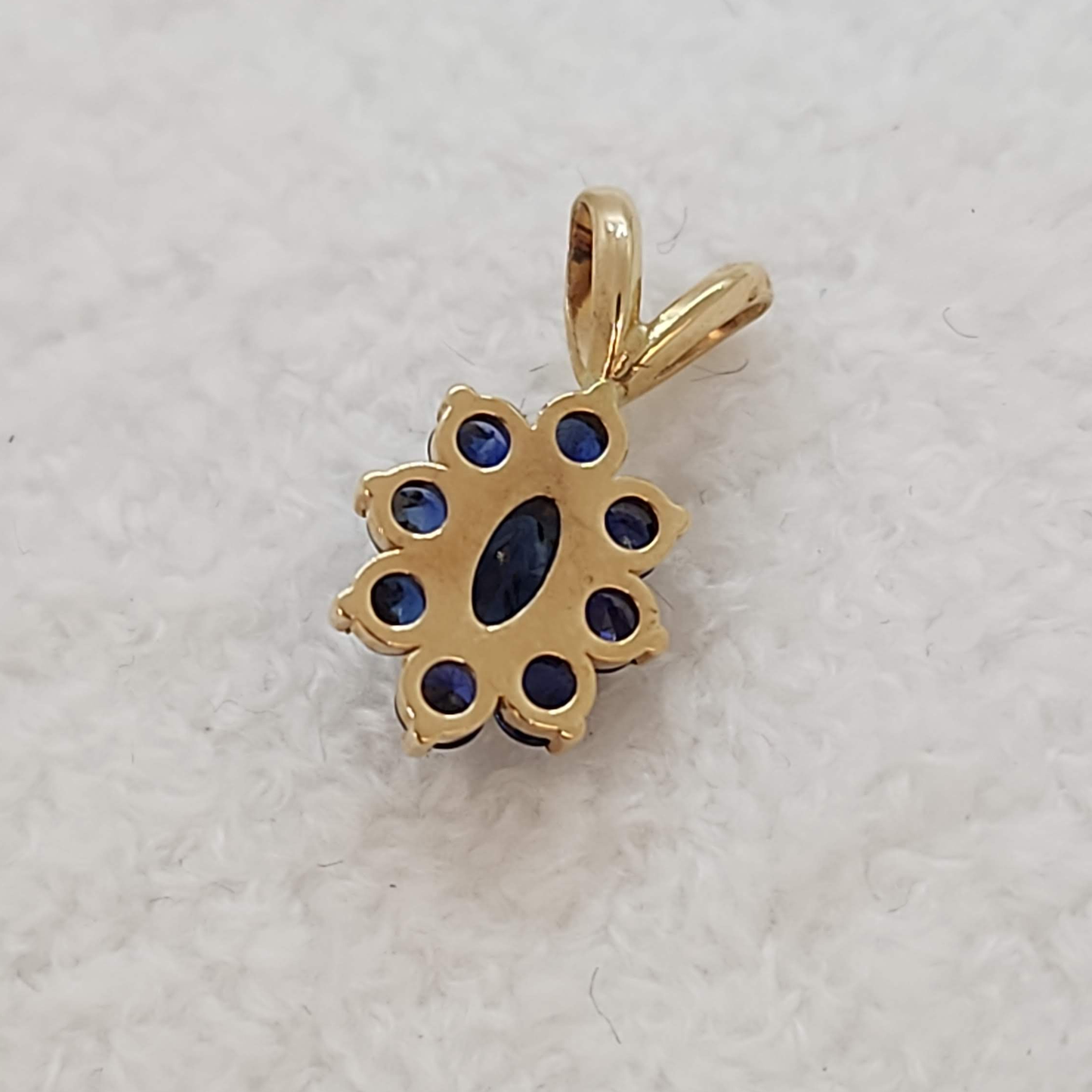 Sapphire Cluster Pendant