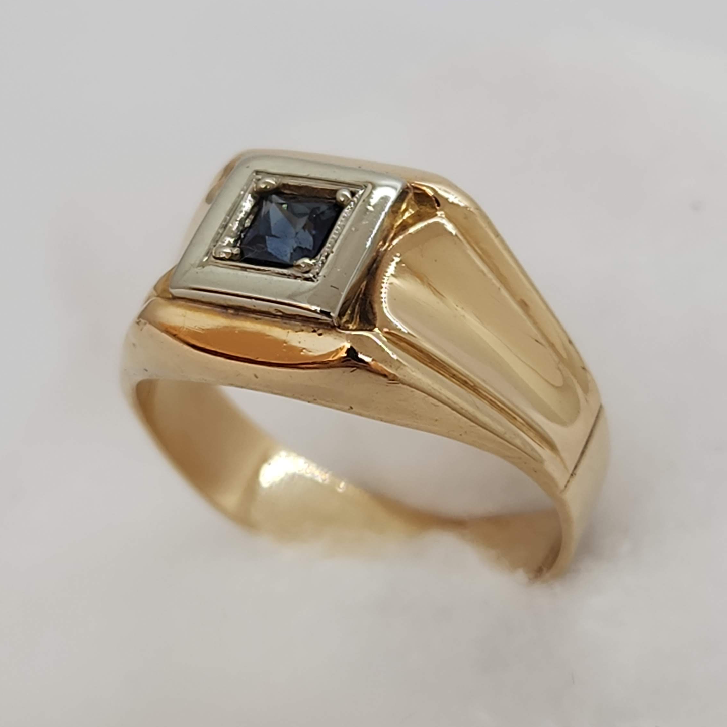 Sapphire Ring