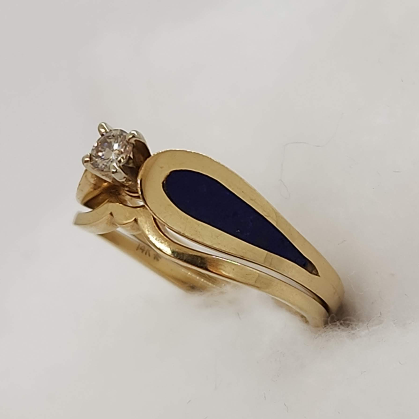 Diamond and Lapis Lazuli Ring