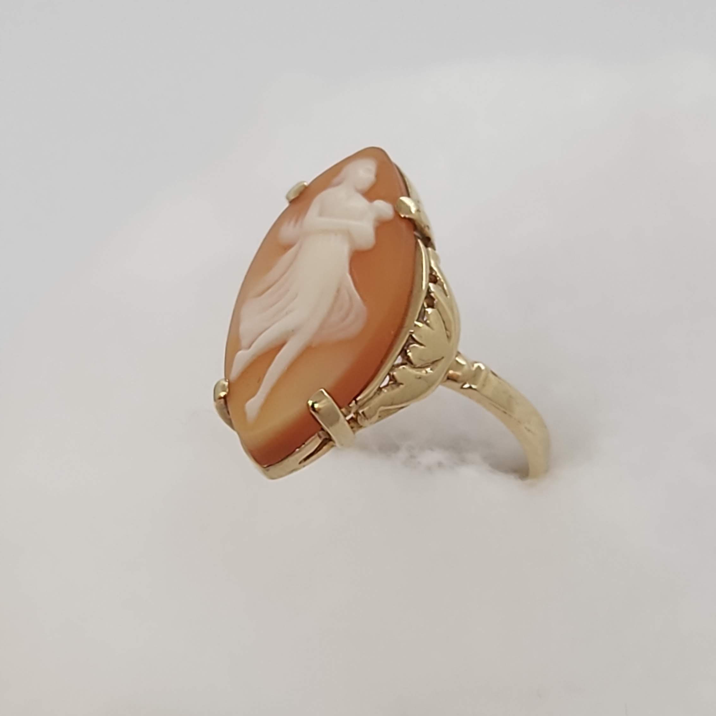 Vintage Cameo Ring