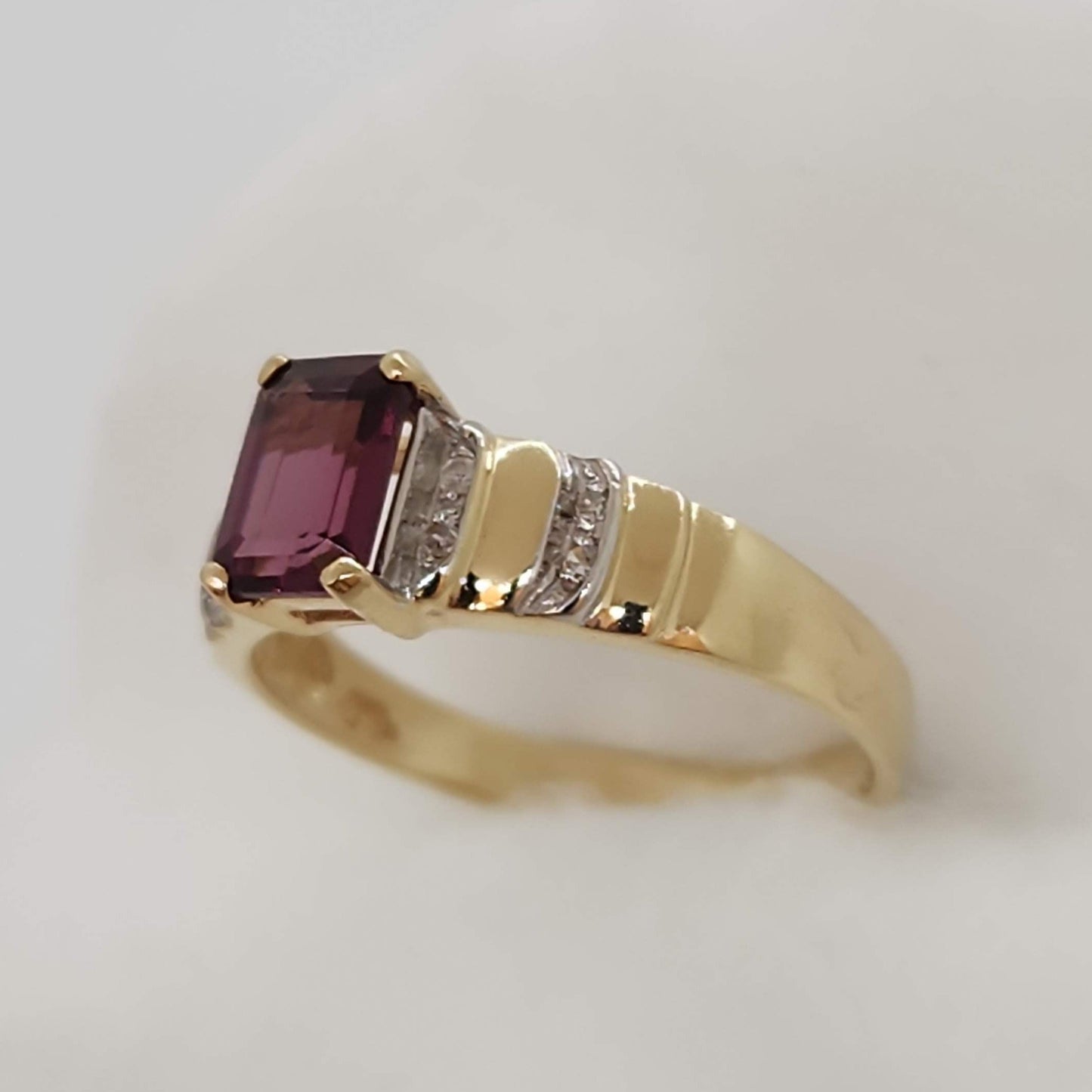 Garnet Ring