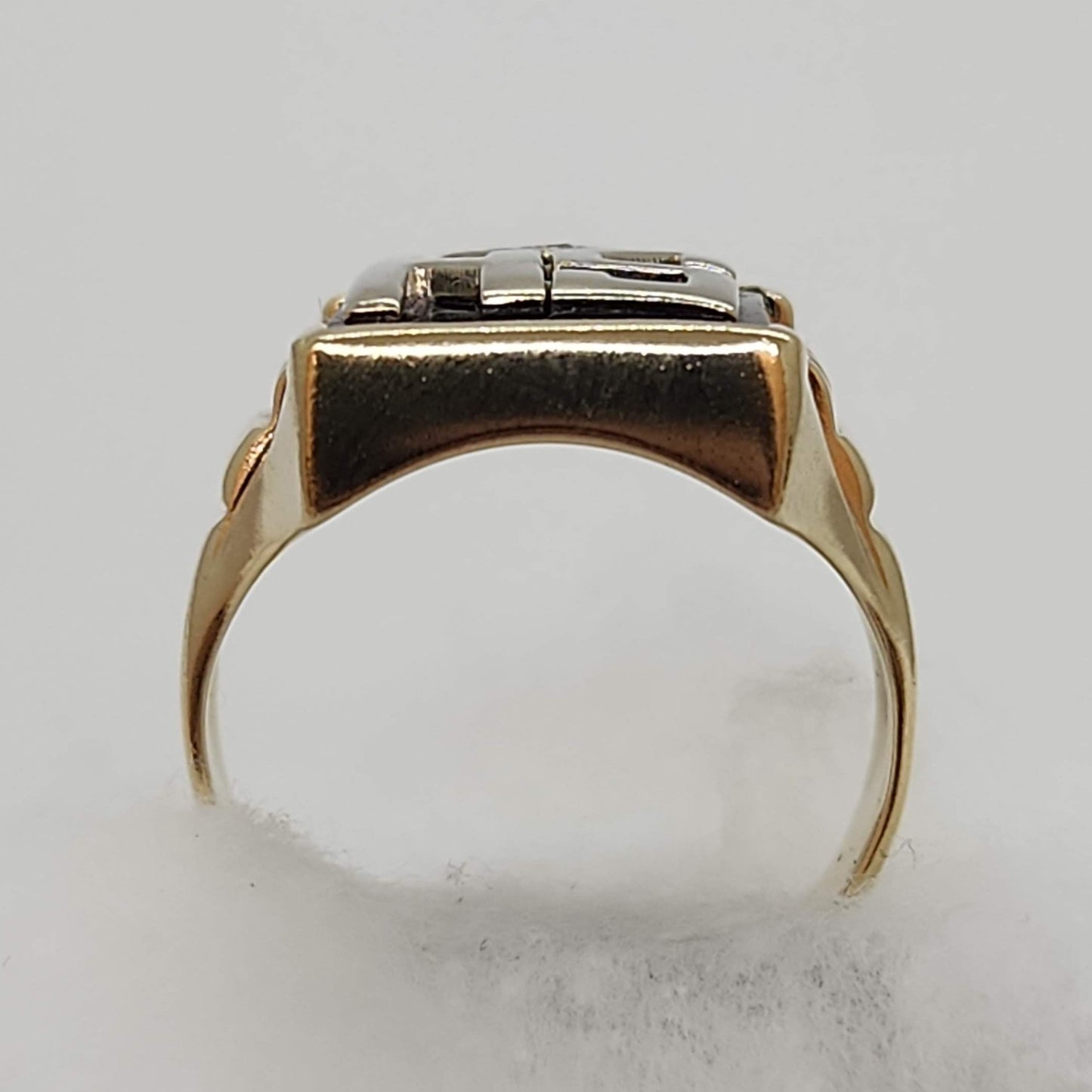 Signet Ring