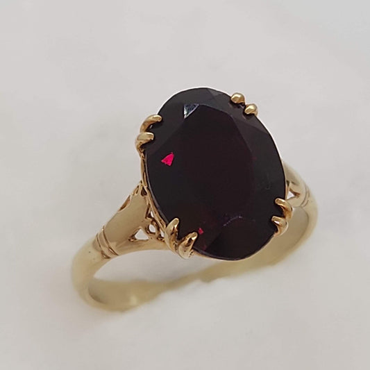 Imitation Garnet Ring