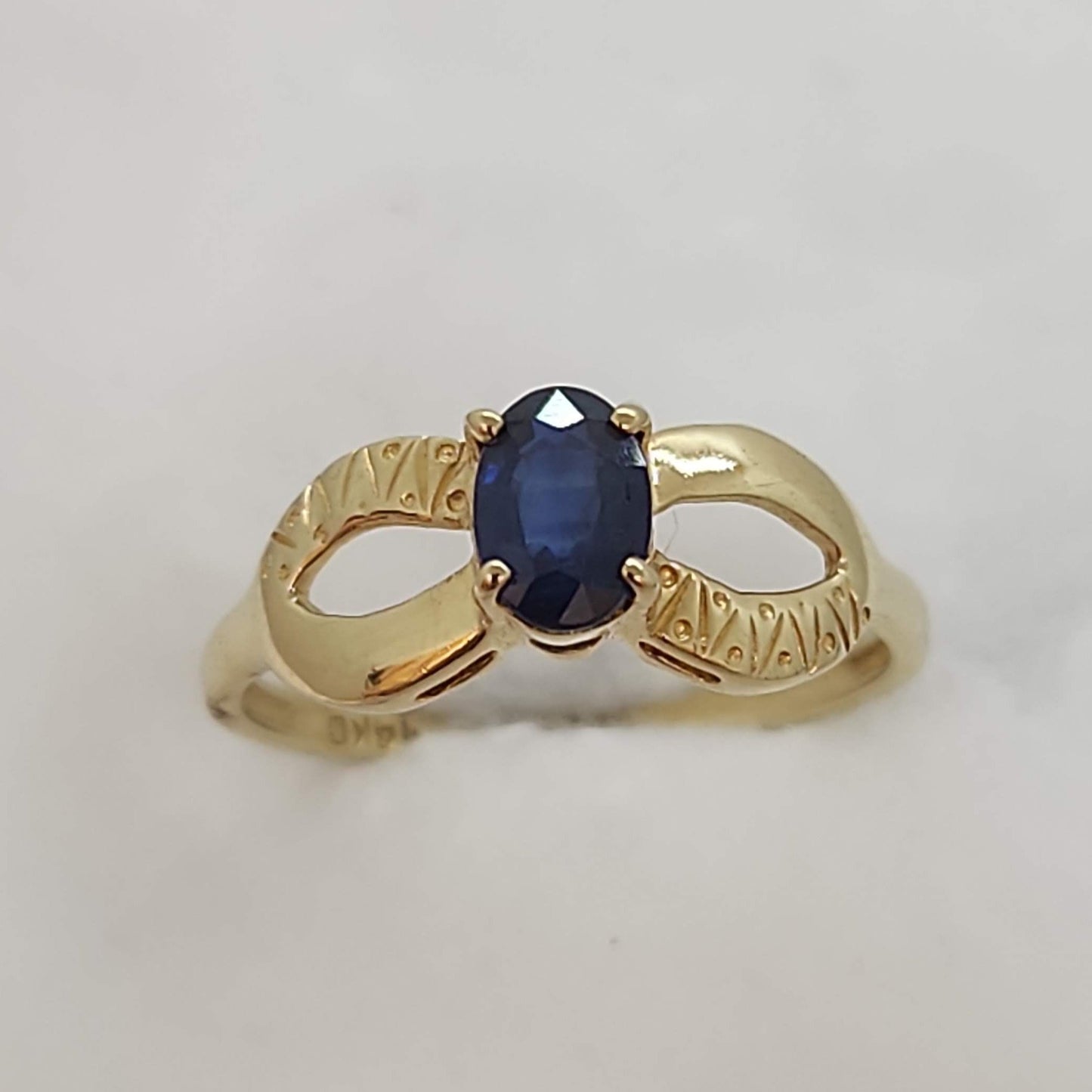 Sapphire Ring