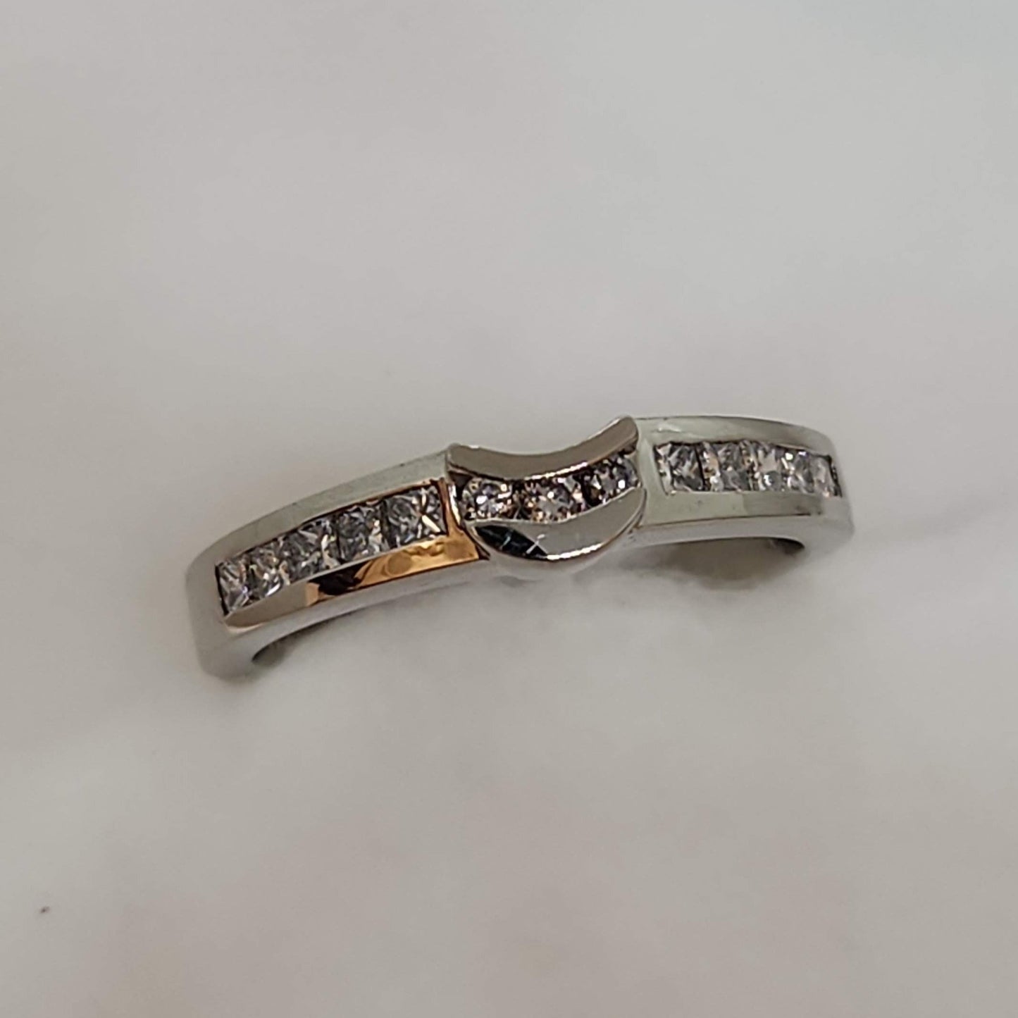 Platinum Wedding Band