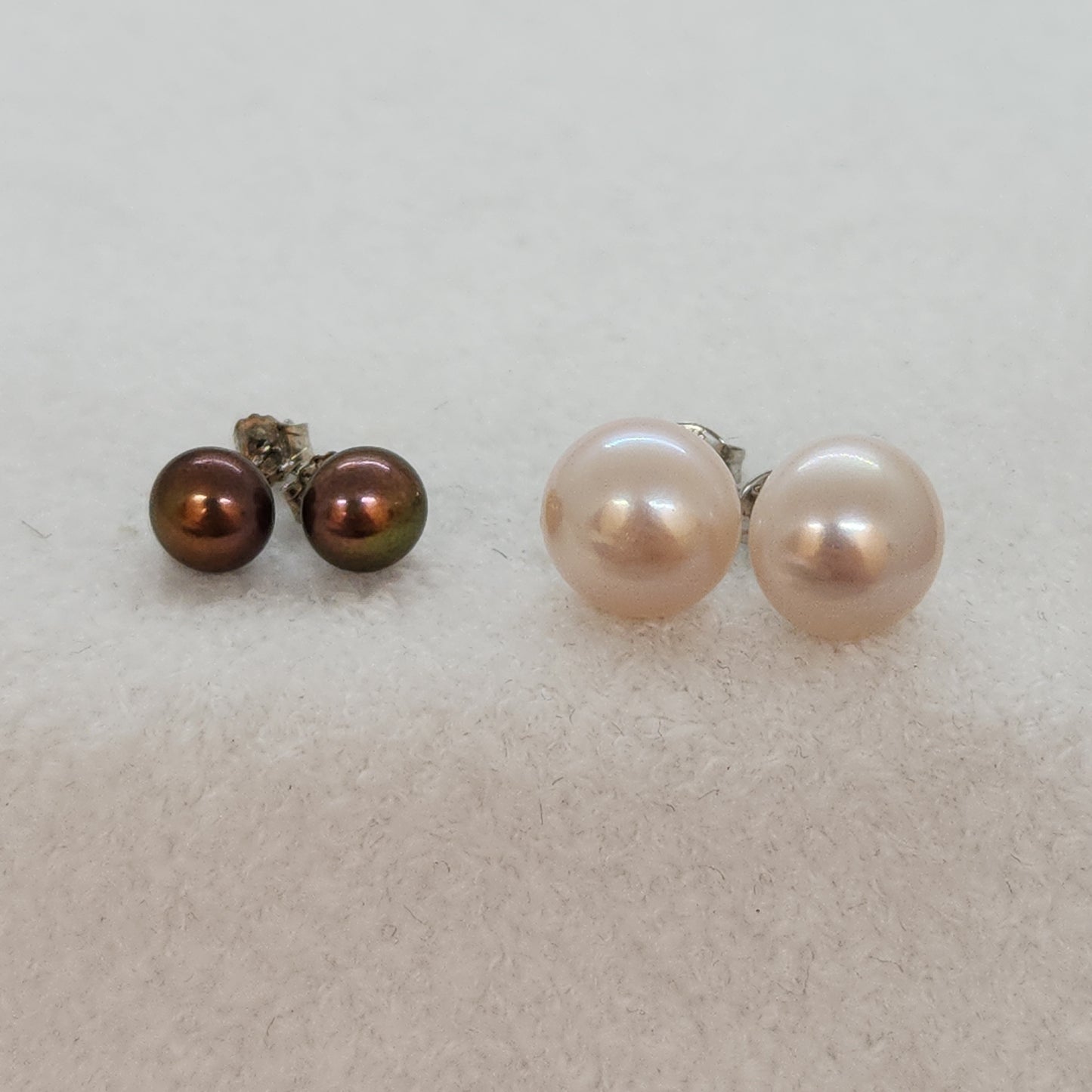 Freshwater Pearl Studs - Warm Tone