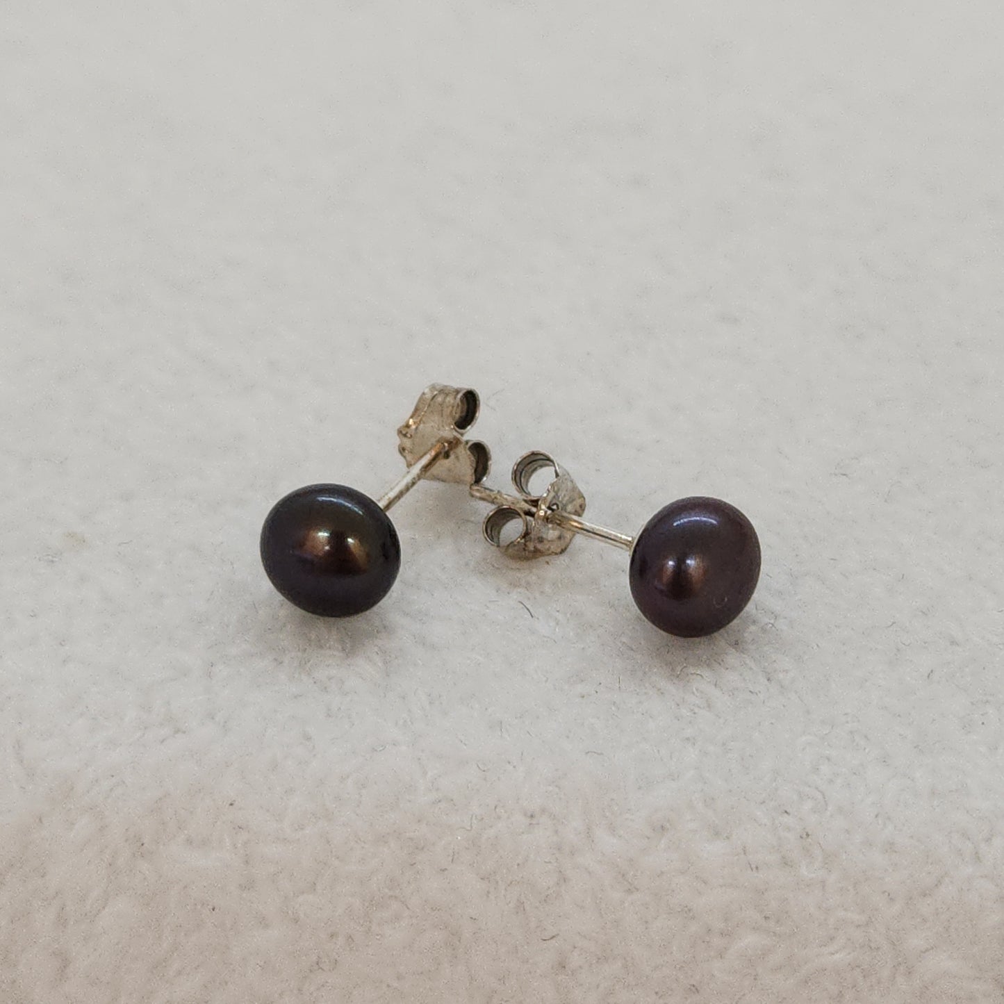 Freshwater Pearl Studs - Cool Tone