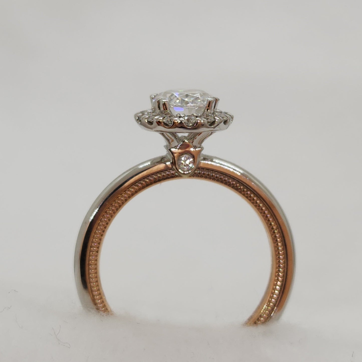 Verragio - Oval Halo