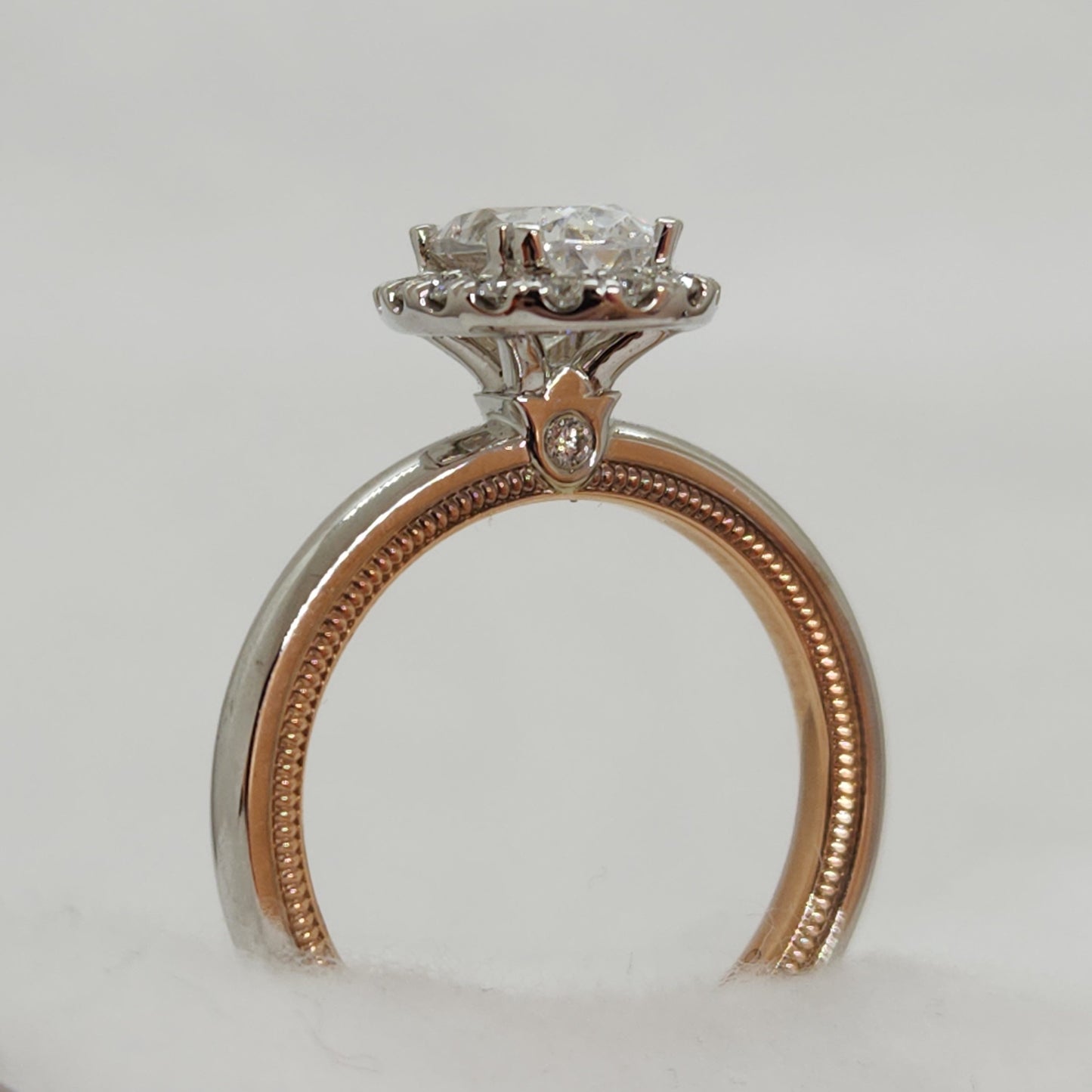 Verragio - Oval Halo