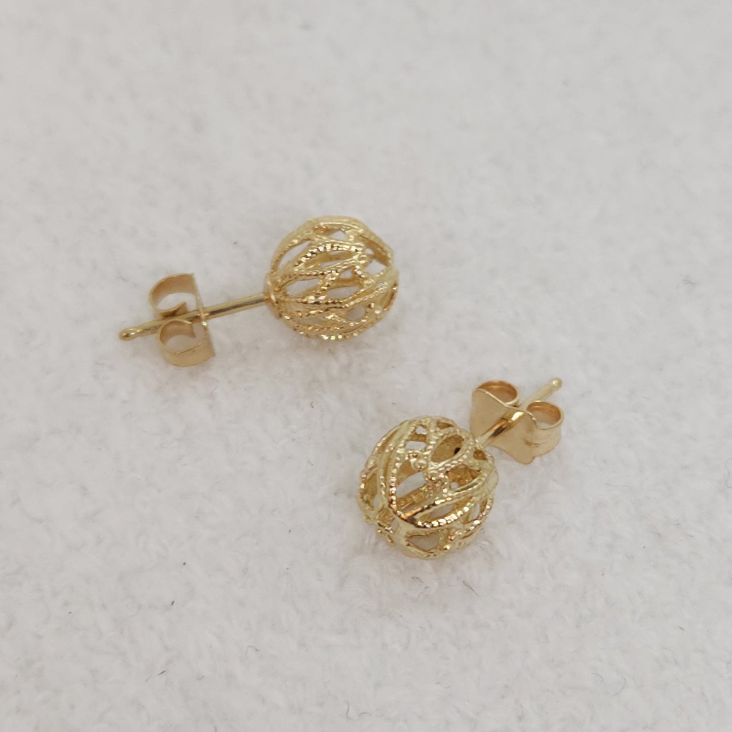 Lace Ball Studs