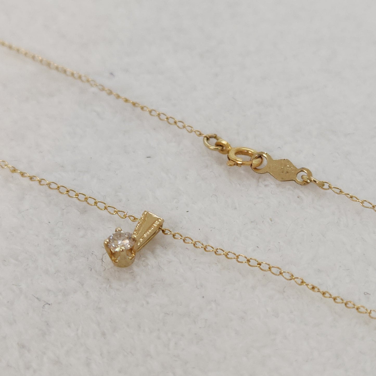 Dainty Diamond