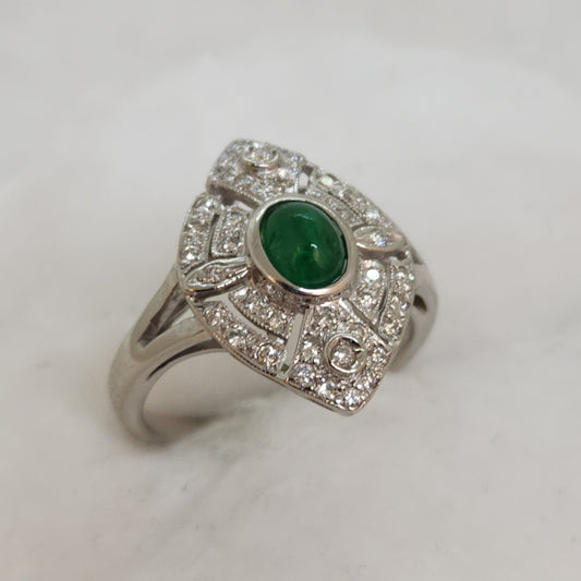 Emerald Navette