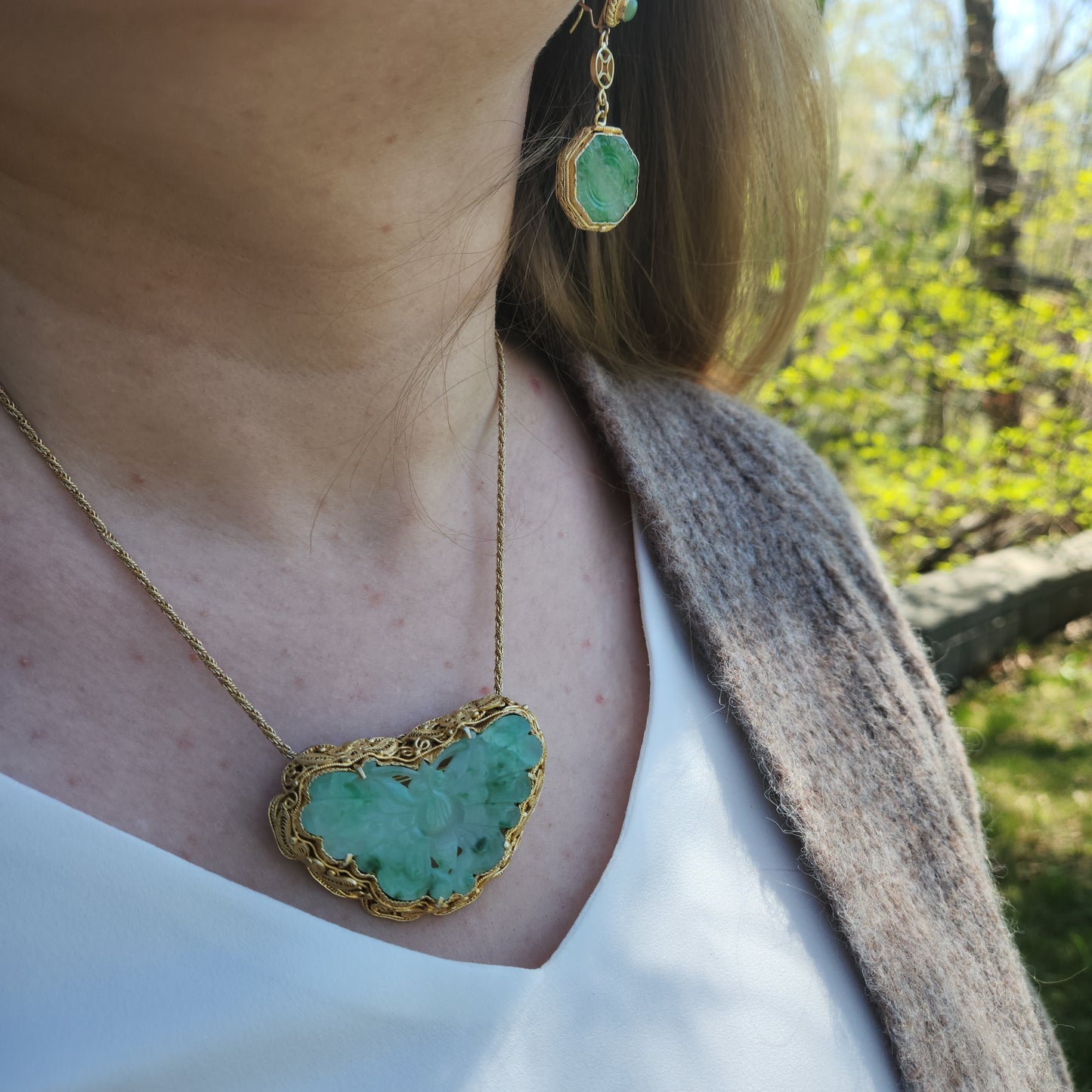 Apple Green Jadeite - Necklace