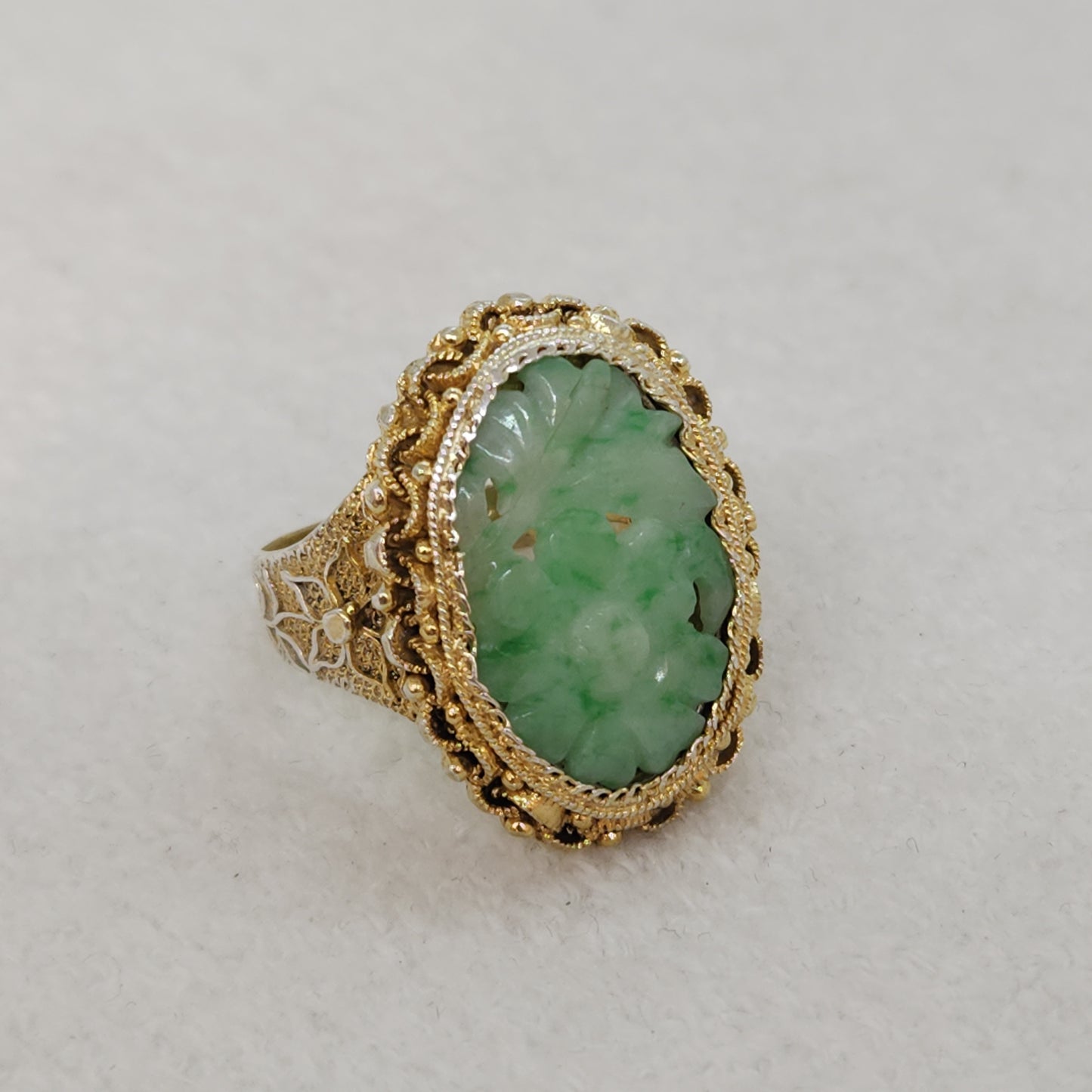 Apple Green Jadeite
