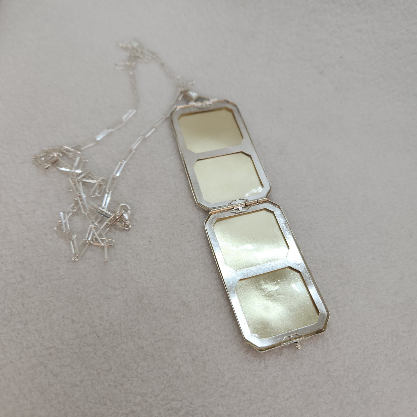 Deco Locket