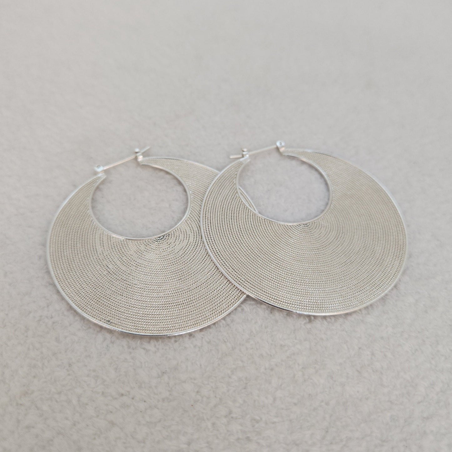 Balinese Hoops