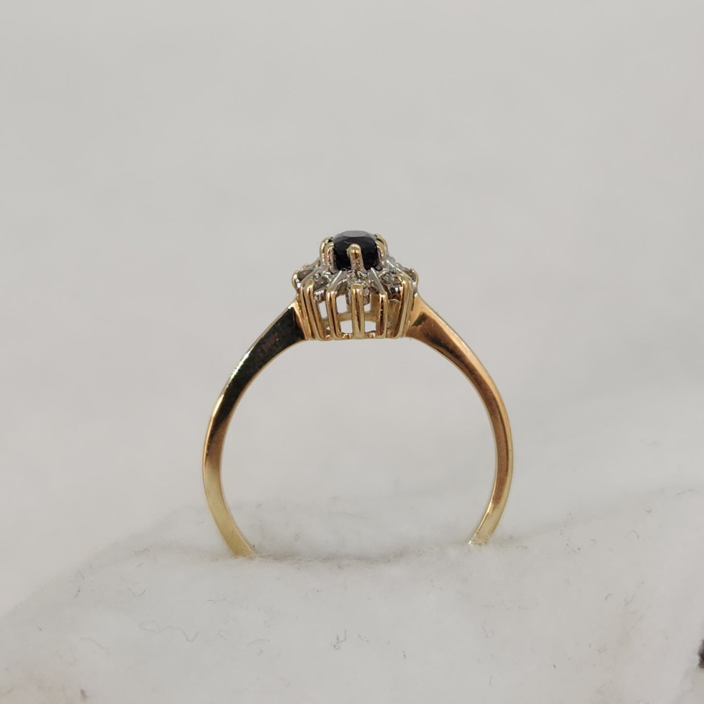 Sapphire Halo