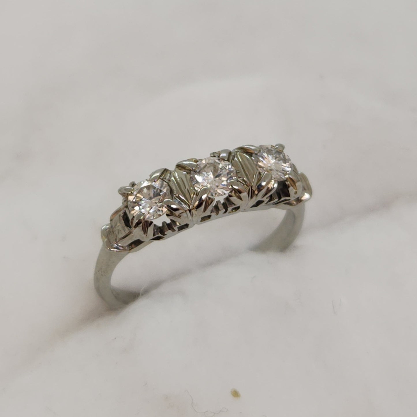 60's Three Across Diamonds